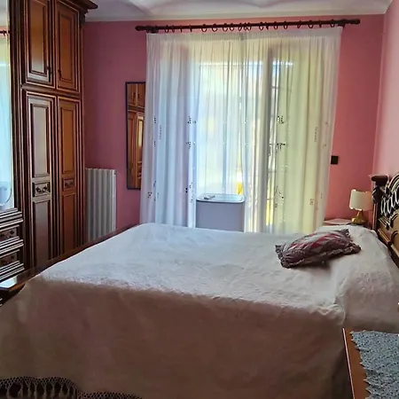 Dietro L'angolo Сasa de vacaciones Passerano (Piedmont)